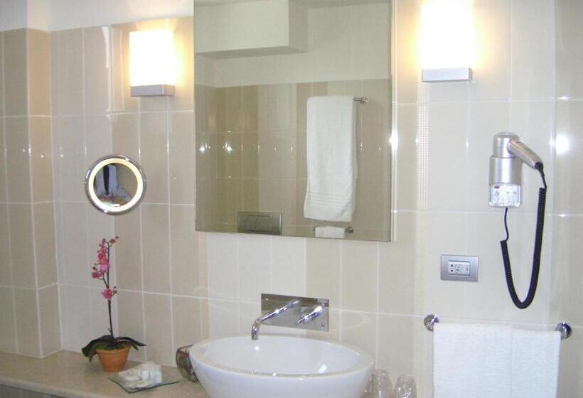 スタンダードルーム, Langhe & Monferrato