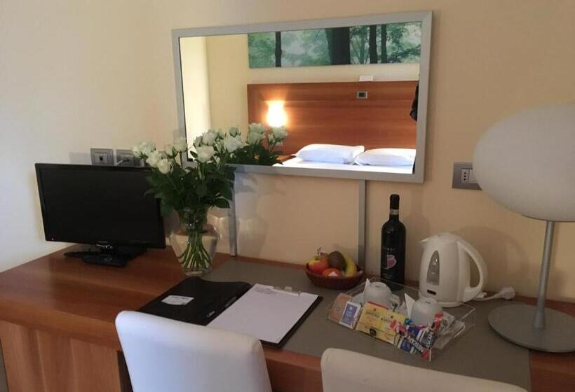 Полулюкс Повышенной Комфортности, Langhe & Monferrato
