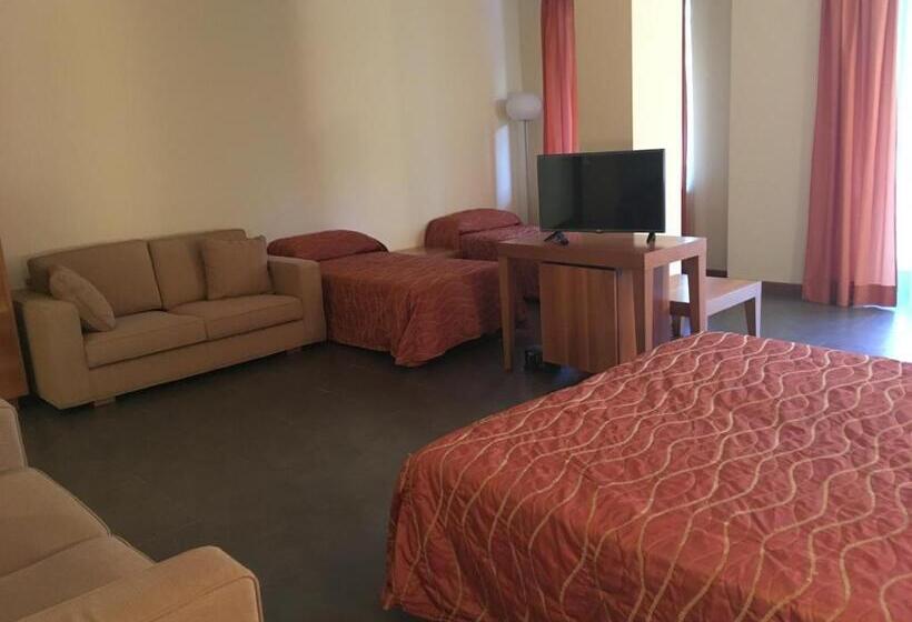 スーペリアの4人部屋, Langhe & Monferrato