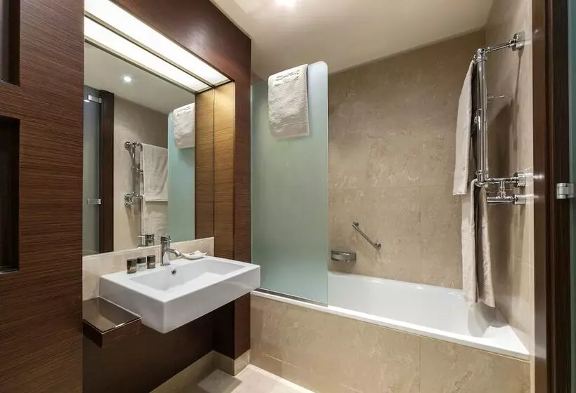 اتاق اجرایی, Litta Palace Milano