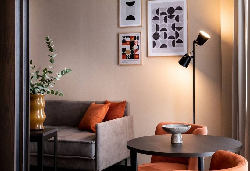 자쿠지 스위트, Litta Palace Milano