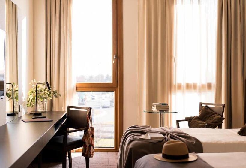غرفة قياسية, Litta Palace Milano