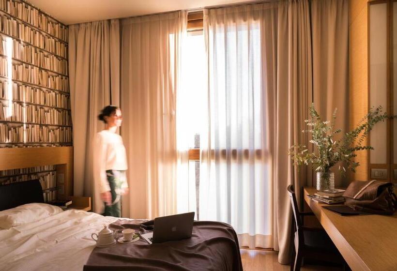 غرفة قياسية, Litta Palace Milano