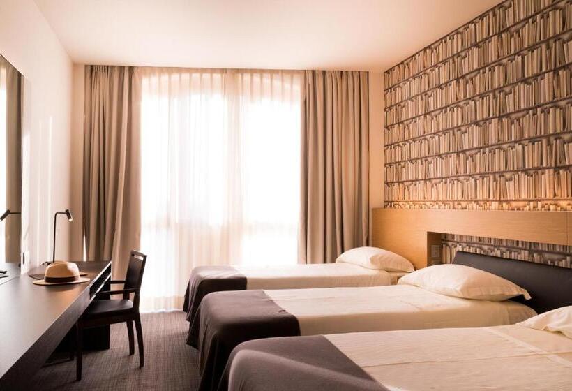 이그제큐티브 트리플, Litta Palace Milano