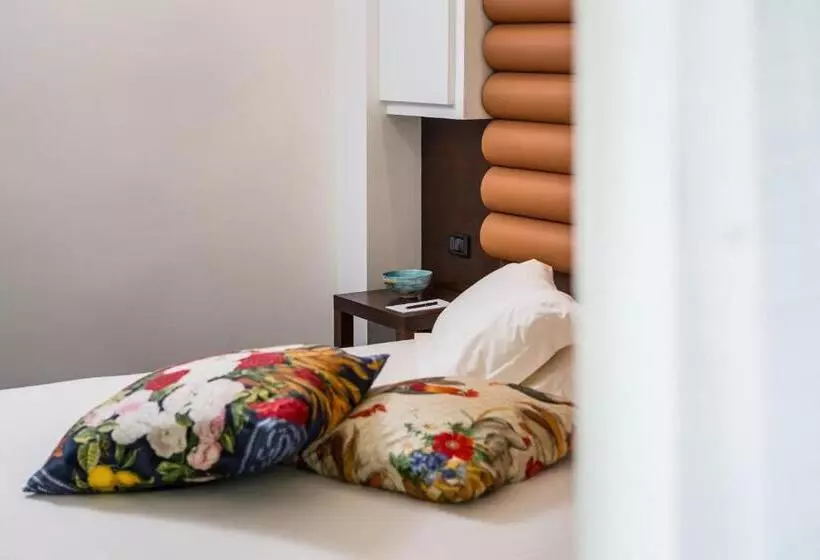 سوئیت با وان آب گرم, Luna Riccione E Aqua Spa Only Adults +12