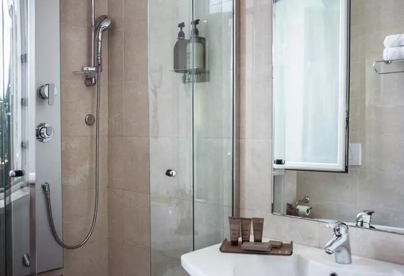 سوئیت با وان آب گرم, Luna Riccione E Aqua Spa Only Adults +12