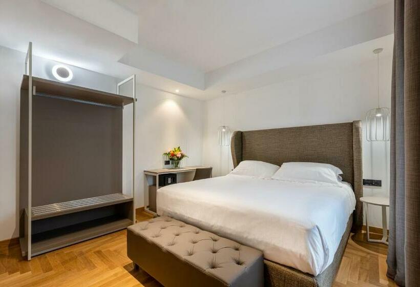 חדר סטנדרט מיטה זוגית, Mercure Roma Centro Termini