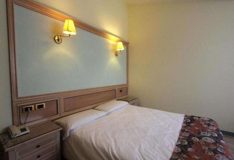 اتاق استاندارد, Park