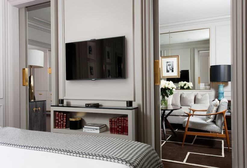 استودیوی لوکس, Portrait Firenze  Lungarno Collection