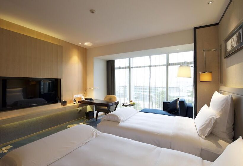 غرفة ديلوكس ذات إطلالة, Pullman Guangzhou Baiyun Airport   Canton Fair Free Shuttle Bus & Official Registration Agency