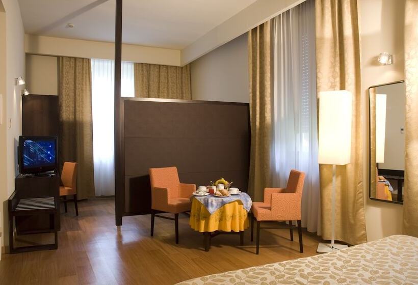 غرفة قياسية فردية, Terme