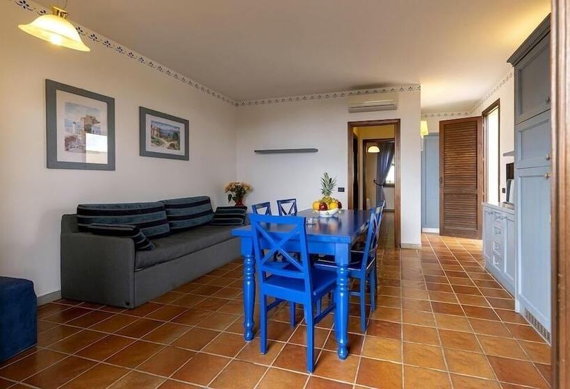 Апартаменты 1 Спальня Вид на Море, Villaggio Cala Mancina