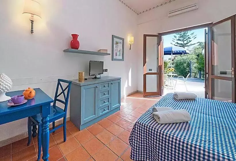 استودیوی استاندارد, Villaggio Cala Mancina