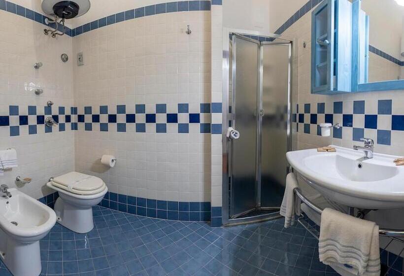 شقة غرفتين, Villaggio Cala Mancina