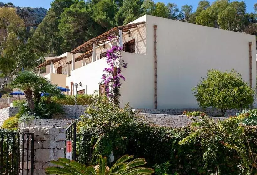 آپارتمان 1 خوابه با چشمانداز دریا, Villaggio Cala Mancina
