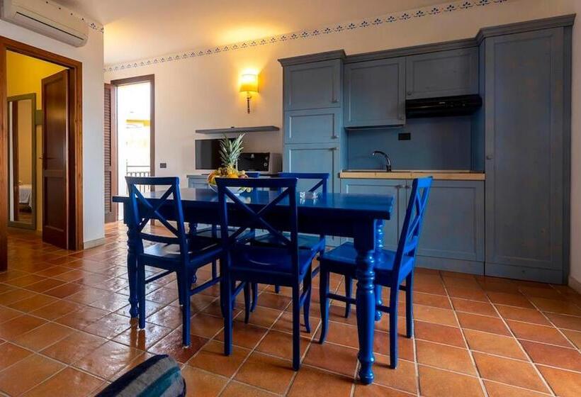 Апартаменты 1 Спальня Вид на Море, Villaggio Cala Mancina
