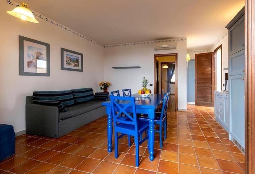 شقة غرفة واحدة مطلة على البحر, Villaggio Cala Mancina