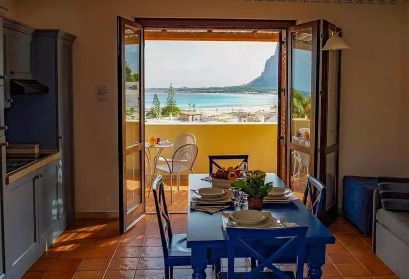 آپارتمان 1 خوابه با چشمانداز دریا, Villaggio Cala Mancina