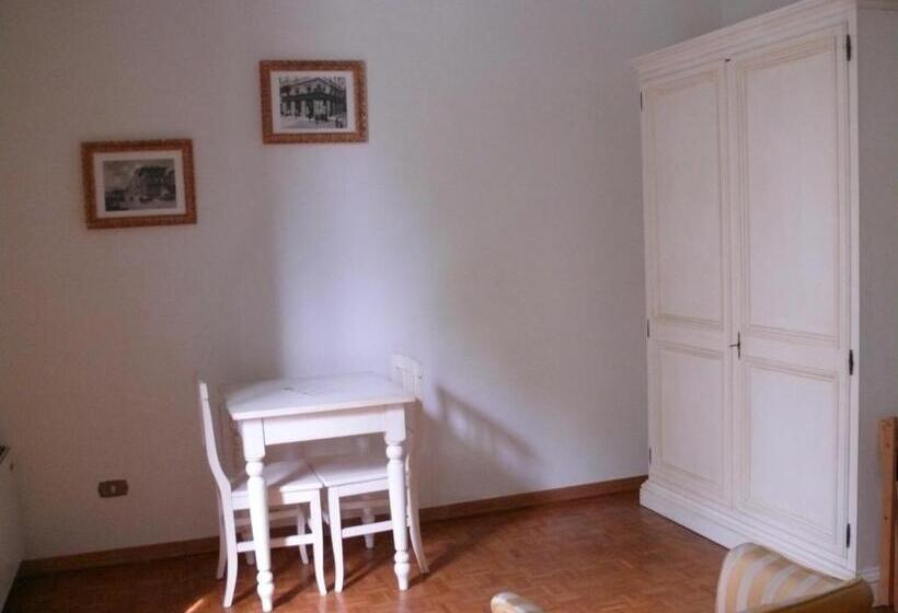 استودیوی کلاسیک, Residence Michelangiolo