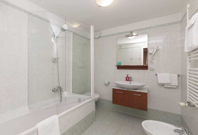 اتاق کلاسیک, Casa Del Melograno