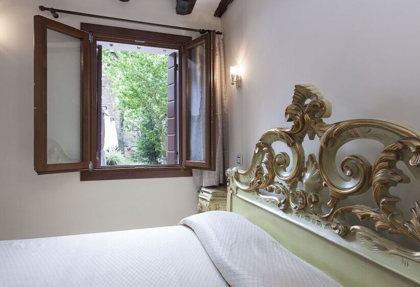 اتاق کلاسیک, Casa Del Melograno