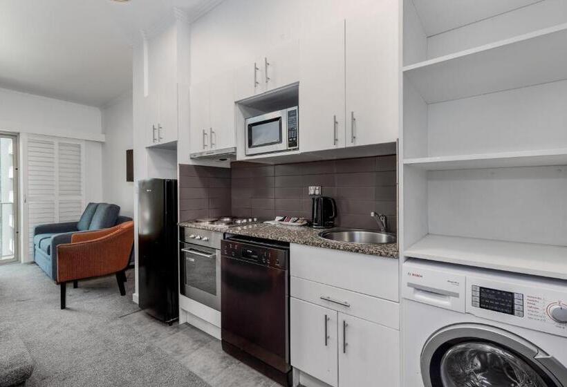 Апартаменты Superior 2 Спальни, Alto Hotel On Bourke