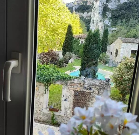 スタンダードトリプルルーム, Auberge Du Parc