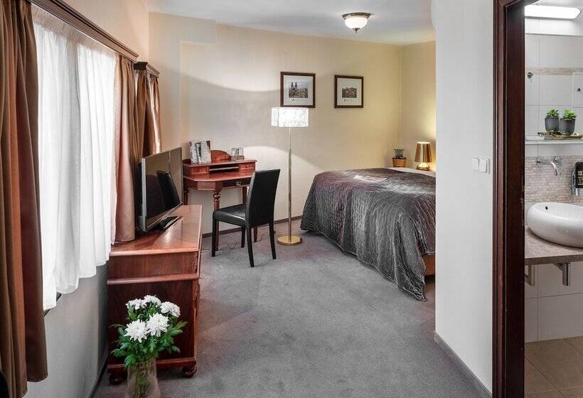 اتاق استاندارد, Aurus By Adrez