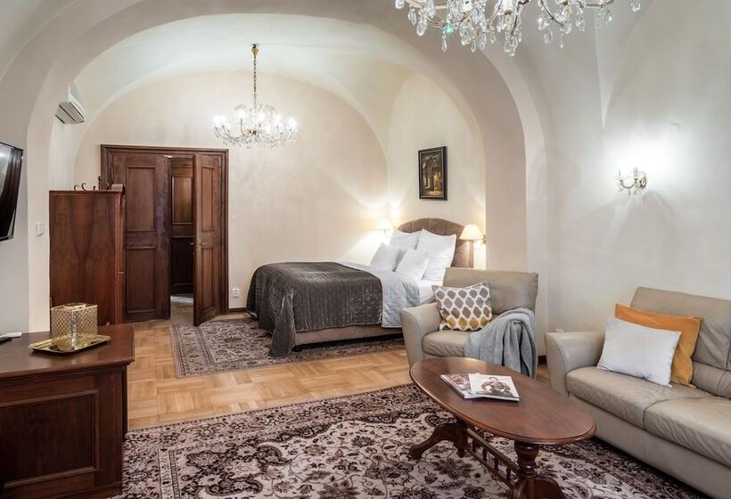 اتاق لوکس, Aurus By Adrez