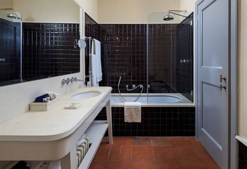 Классический Номер, Borgo Scopeto Wine & Country Relais