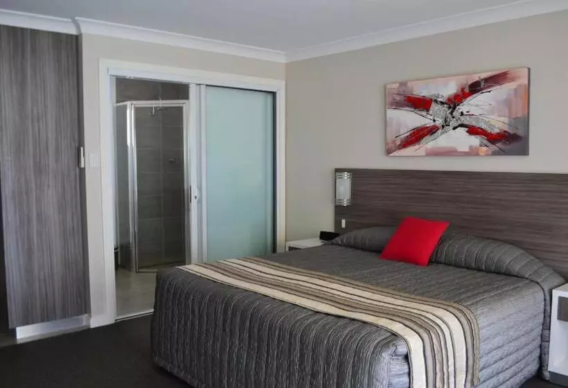 اتاق سوپریور با تخت بزرگ, Cattlemans Country Motor Inn & Serviced Apartments