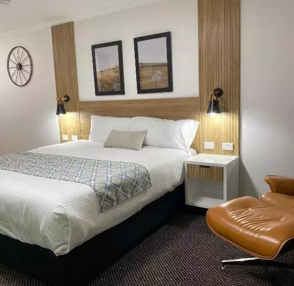 اتاق استاندارد با تخت بزرگ, Cattlemans Country Motor Inn & Serviced Apartments