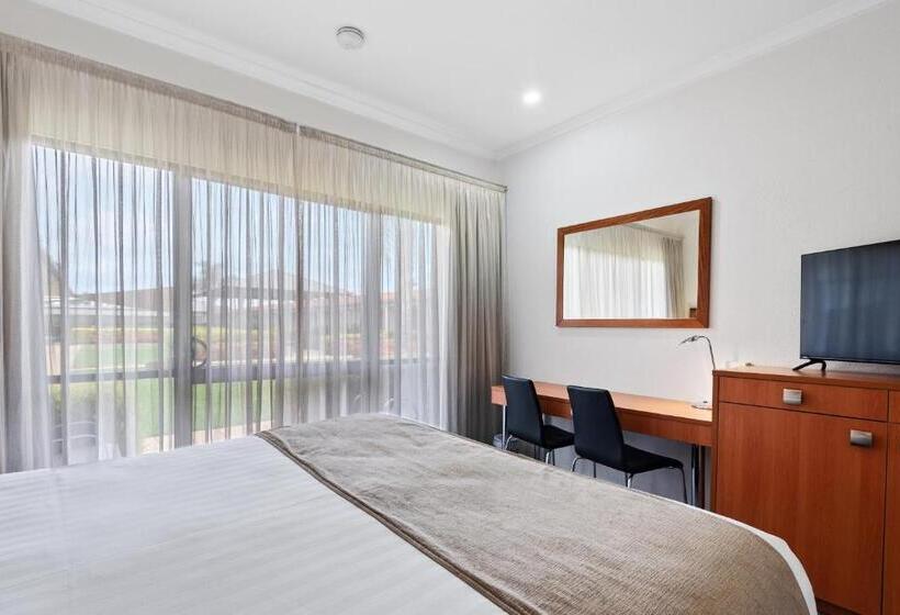 스탠다드 룸 킹사이즈 침대, Comfort Inn Deakin Palms