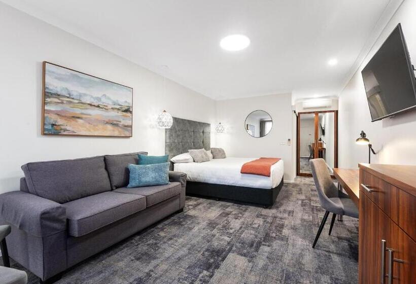 חדר אקזקיוטיב חדר קינג, Comfort Inn Deakin Palms