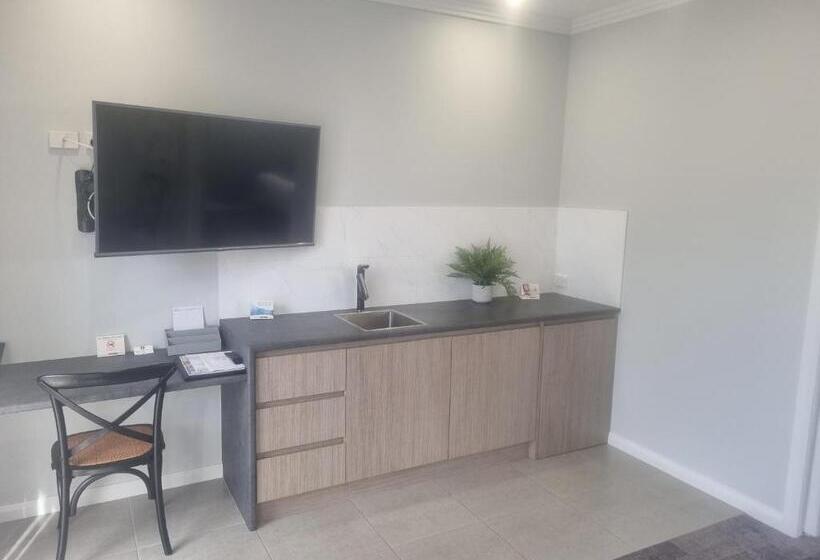 带大床的标准间, Comfort Inn Deakin Palms