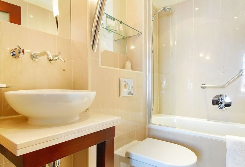 Номер Deluxe, Dreamtel London Kensington