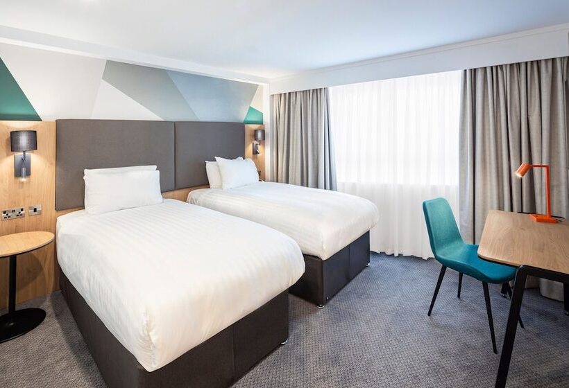 스탠다드 룸, Holiday Inn Gloucester   Cheltenham, An Ihg