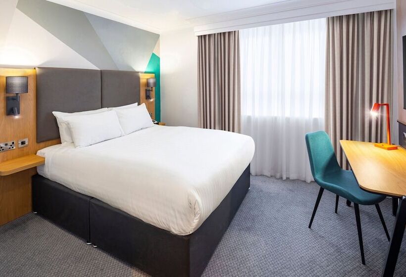 Номер Стандарт, Holiday Inn Gloucester   Cheltenham, An Ihg