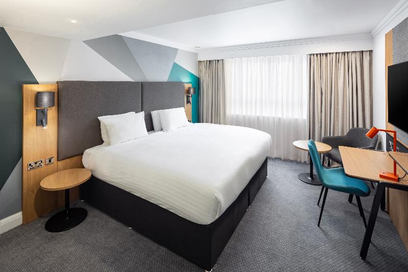 스탠다드 룸, Holiday Inn Gloucester   Cheltenham, An Ihg