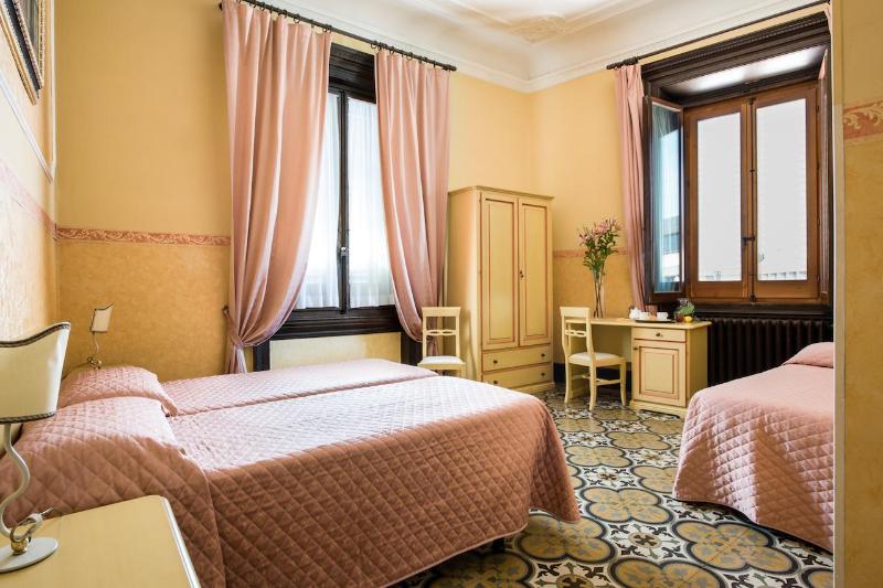 Номер Стандарт Кровать Кинг Адаптированный для Инвалидов, La Quinta By Wyndham Deming