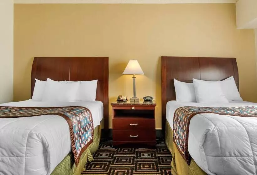 ２ダブルベッドのスタンダードルーム, Inn At The Highland Denver Downtown