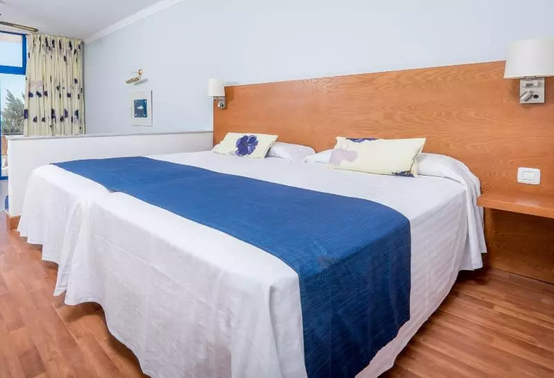 اتاق خانوادگی, Sbh Fuerteventura Playa