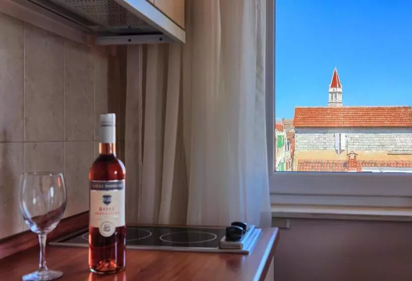 Apartamento 2 Quartos, Trogir