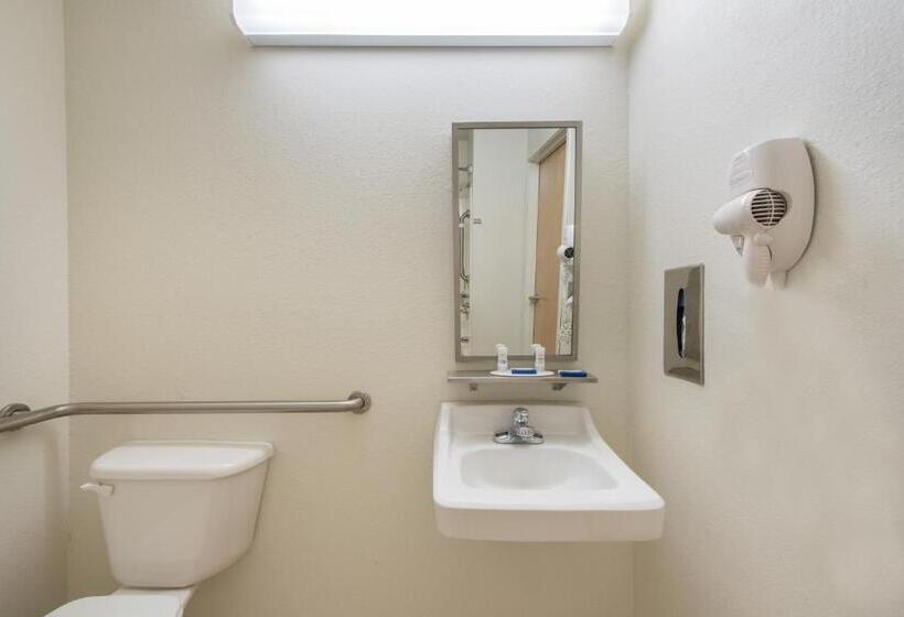 غرفة قياسية لذوى الاحتياجات الخاصة, Microtel Inn & Suites By Wyndham Altus