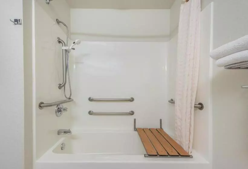 身障者適用スタンダードルーム, Microtel Inn & Suites By Wyndham Altus