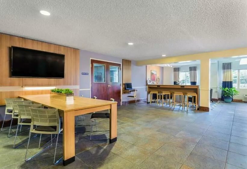 スイート, Microtel Inn & Suites By Wyndham Lillington/campbell University