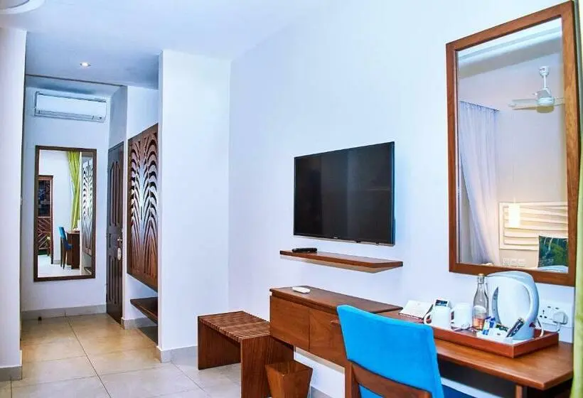 اتاق لوکس با چشم‌انداز باغ, Neptune Village Beach Resort & Spa   All Inclusive