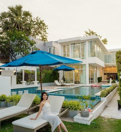 Вилла 4 Спальни, Tolani Le Bayburi Villas Pranburi