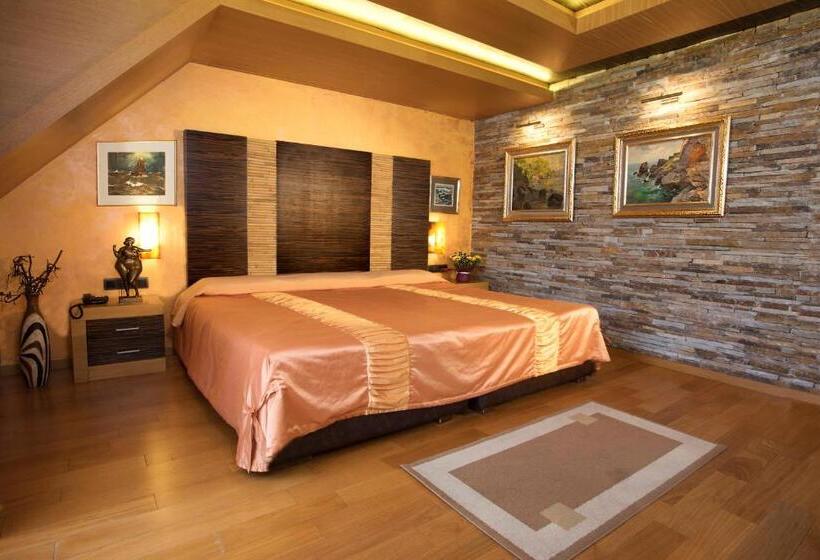 جناح رئاسى, Anel