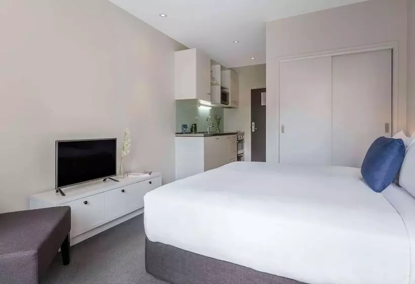 スタンダードスタジオ, Auckland Harbour Suites